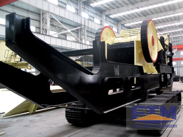 tracked jaw crusher