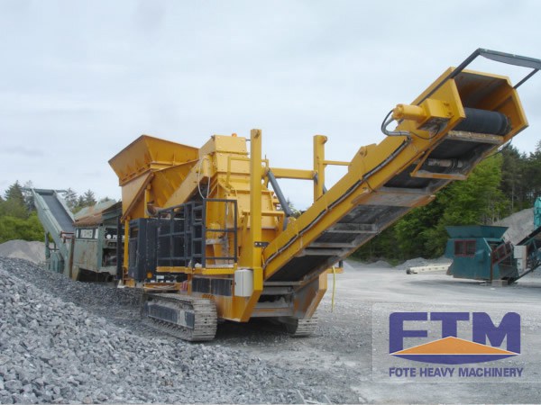 crawler impact crusher